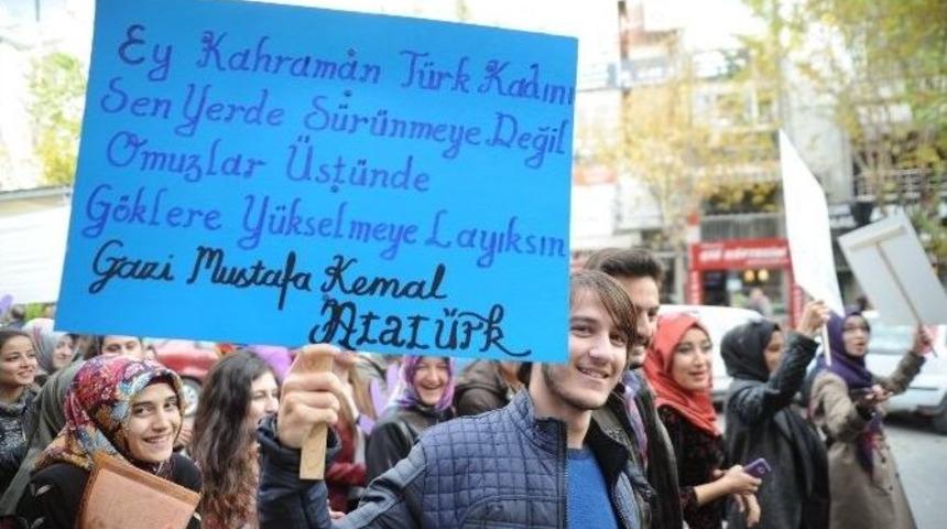 Uşak&rsquo;ta "kadına Şiddete Hayır" Y&uuml;r&uuml;y&uuml;ş&uuml;