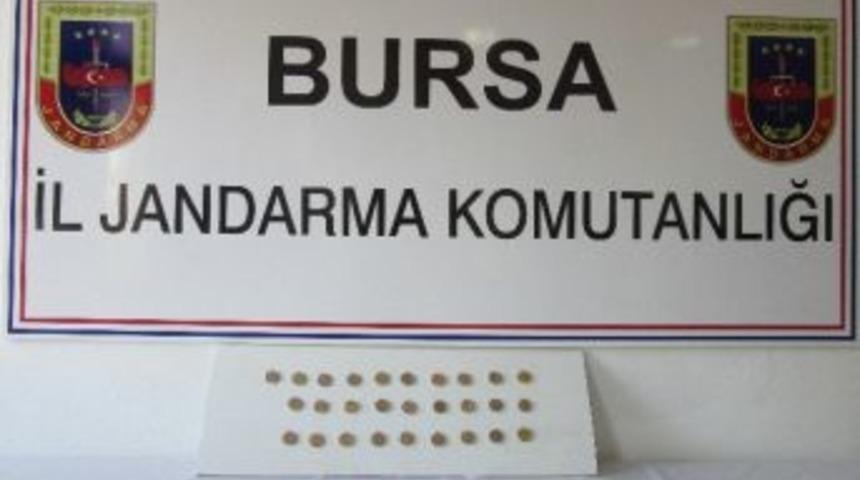 Bursa&rsquo;da 28 Adet Altın Ve Bronz Sikke Ele Ge&ccedil;irildi