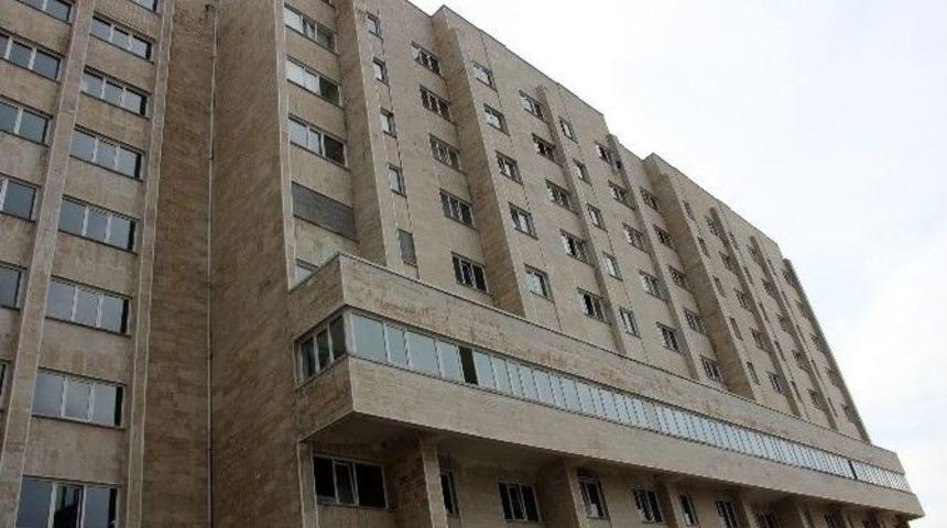 Kanser Hastası 7. Kattan Atladı