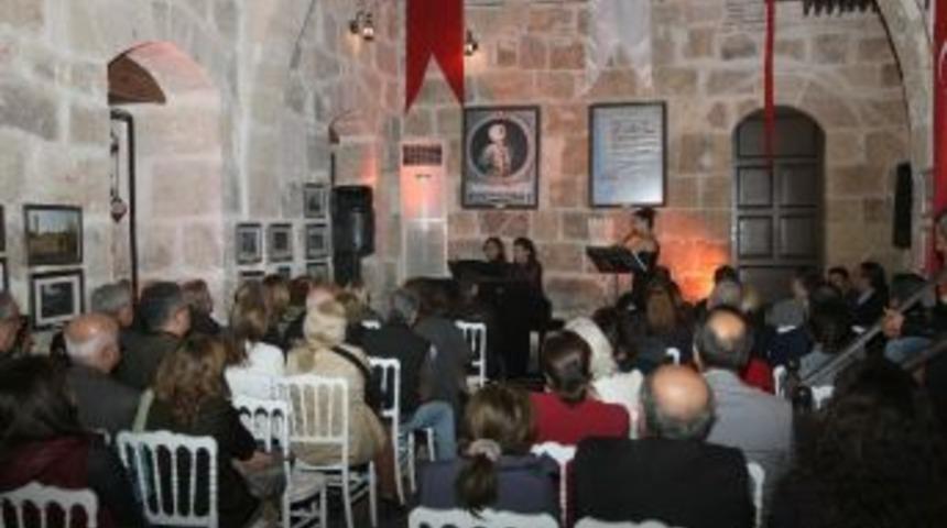 Tarihi Konakta Piyano Ve Fl&uuml;t Resitali