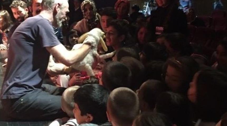 Bursa&rsquo;da G&ouml;lge Oyunu Heyecanı