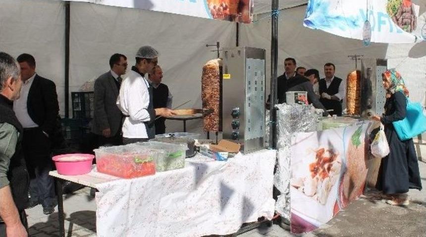 Pınar &Ouml;ğrenci Yurdu Kermes A&ccedil;tı