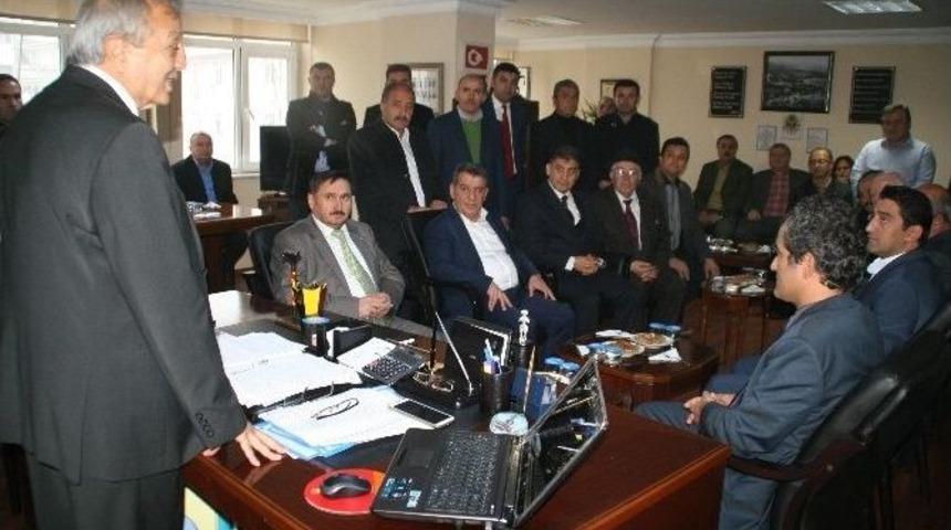 Rekt&ouml;r &Ouml;zer&rsquo;den Devrek Belediyesi&rsquo;ne Ziyaret