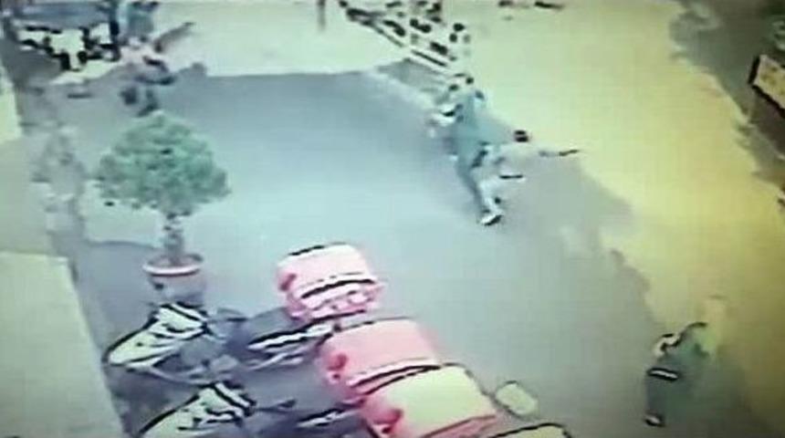 Şişli&rsquo;de Mahalleliden Gasp&ccedil;ılara Meydan Dayağı