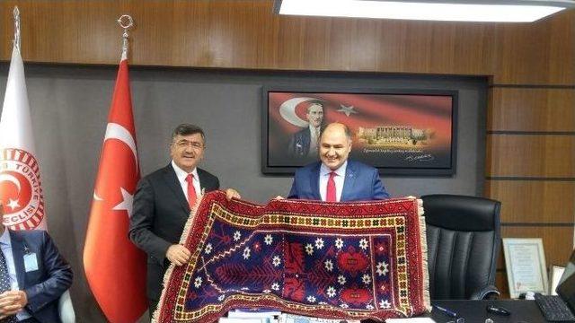 Başkan Akdoğan Ve Meclis Üyelerinden Tbmm Başkanı Kahraman Ve Niğde Milletvekillerine Ziyaret