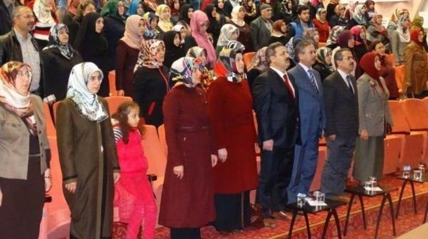 Eskişehir&rsquo;de "şiddetin Kıskacında Aile" Konferansı