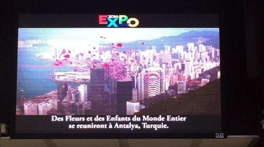 Paris&rsquo;te Led Ekranlı Expo 2016 Antalya Tanıtımı