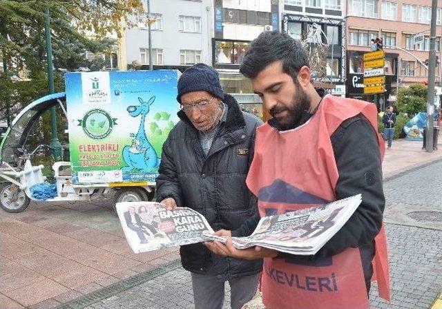 Gazeteci Dündar’ın Tutuklanmasını Protesto Ettiler