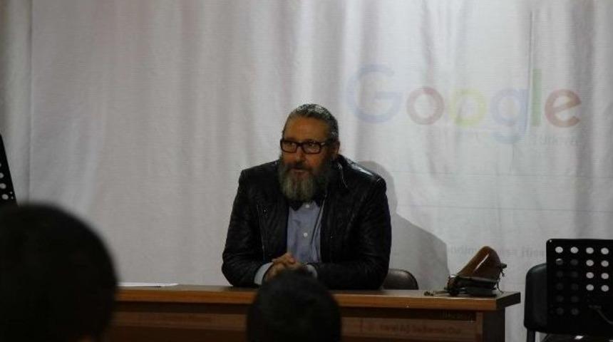 Sa&uuml;&rsquo;de &ldquo;t&uuml;rk M&uuml;ziğinde Meşk Geleneği&rdquo; İsimli S&ouml;yleşi D&uuml;zenlendi