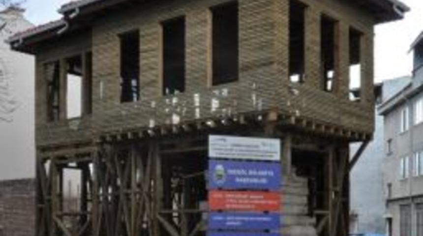 Burhaniye’ye Mahalle Konağı