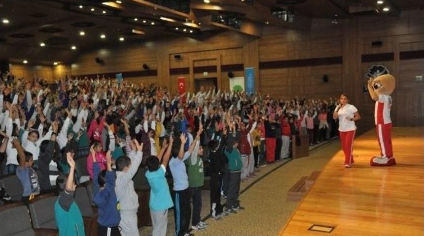 T&uuml;rkiye Milli Olimpiyat Komitesinin Şampiyon G&ouml;ksu &Uuml;&ccedil;taş S&uuml;rprizi