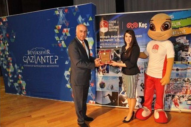 Türkiye Milli Olimpiyat Komitesinin Şampiyon Göksu Üçtaş Sürprizi