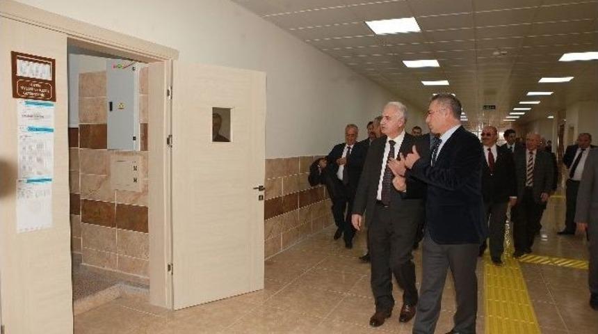 M&uuml;hendislik Fak&uuml;ltesi Ek Binası Hizmete A&ccedil;ıldı