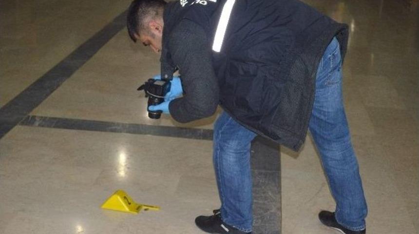 İş Yerini Kurşun Yağmuruna Tuttu