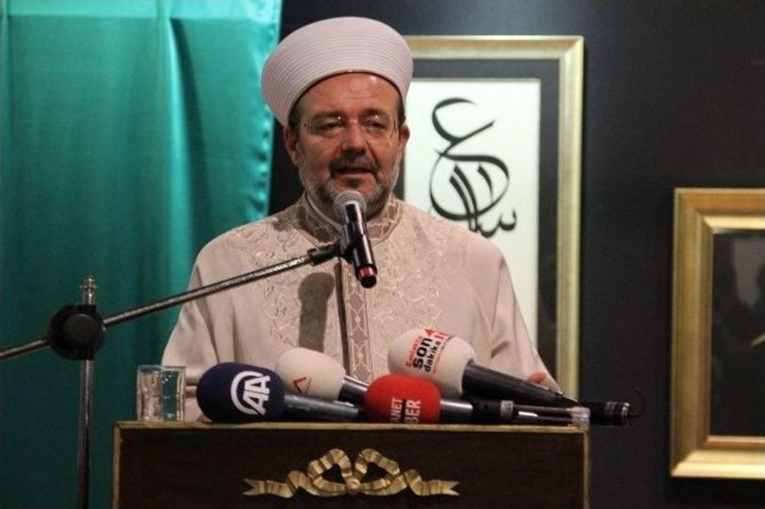 Diyanet İşleri Başkanı G&ouml;rmez Nijerli Yetimler İ&ccedil;in Hat Sergisi A&ccedil;tı