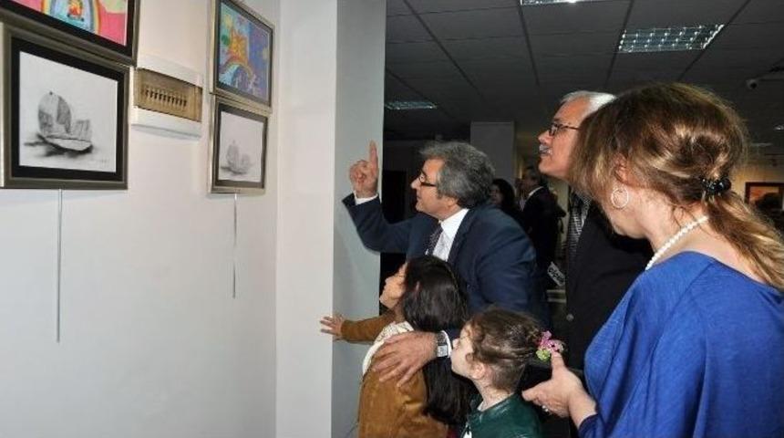 Yetenekli &Ouml;ğrencilerden Resim Sergisi