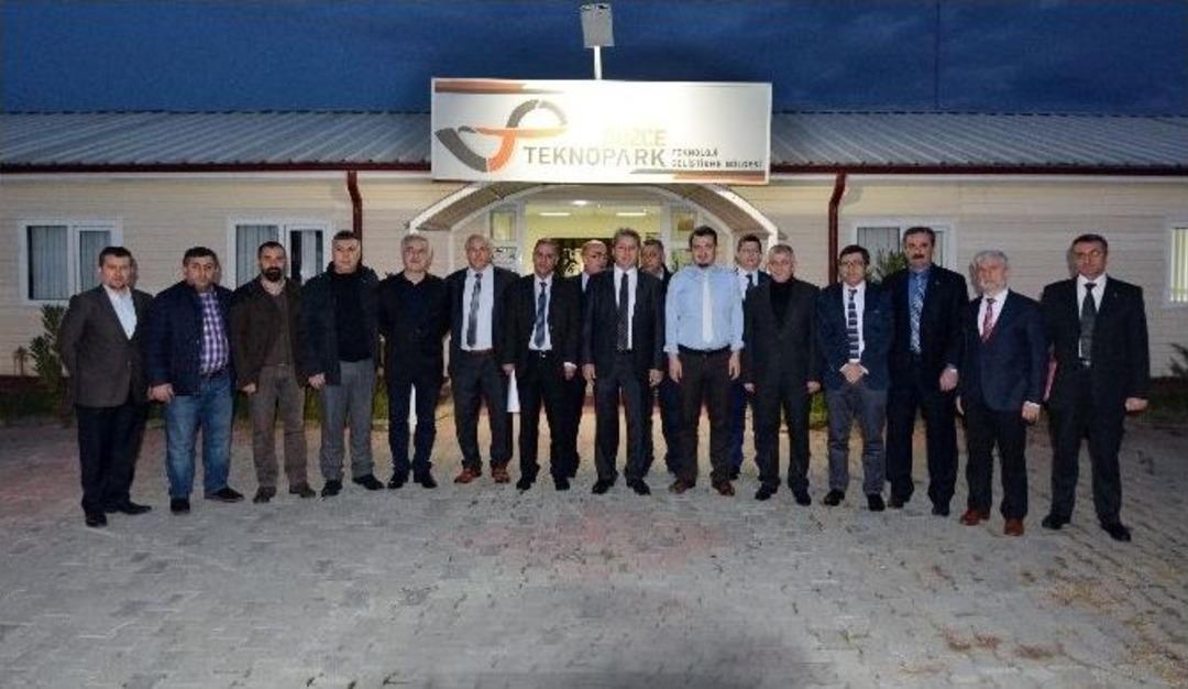 Dtso Meclis Toplantısı D&uuml;zce &Uuml;niversitesinde Yapıldı