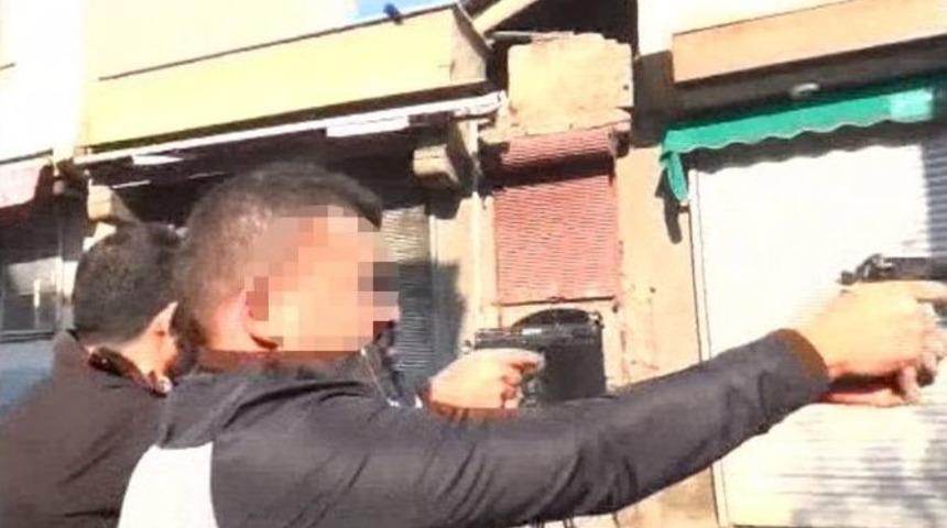 Basın A&ccedil;ıklaması Yapan Diyarbakır Barosu &Uuml;yelerine Silahlı Saldırı