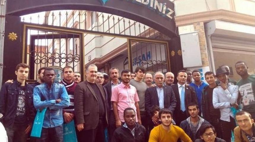 Beşir Derneği Yabancı &Ouml;ğrencileri Ağırladı