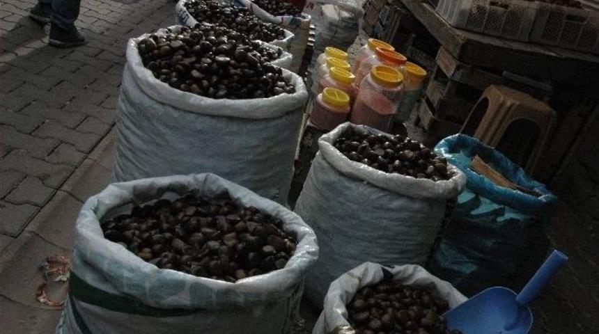 İnebolu&rsquo;da Kestane 10tl&rsquo;den Alıcı Buldu