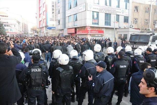 Tahir Elçi’nin Öldürülmesi Van’da Protesto Edildi