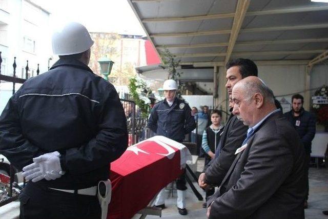 Eskişehir’de Görevli Polis Memuru Kansere Yenik Düştü