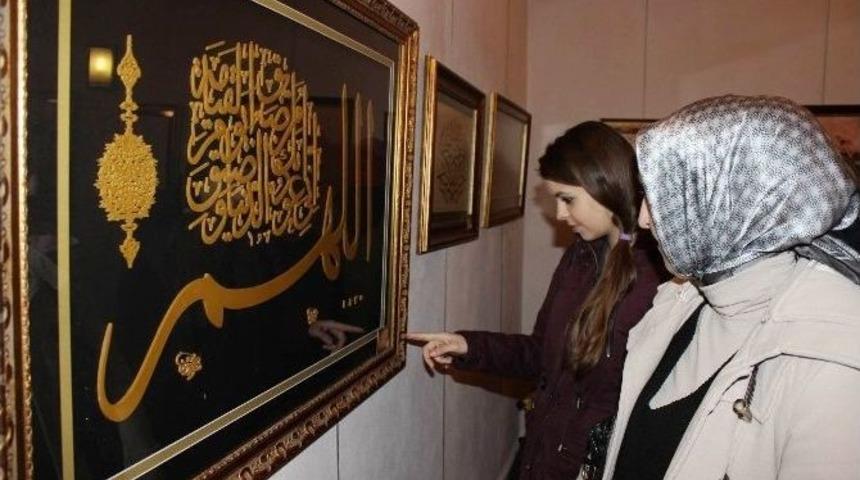 Bursa&rsquo;da G&ouml;z Kamaştıran Hat Sergisi