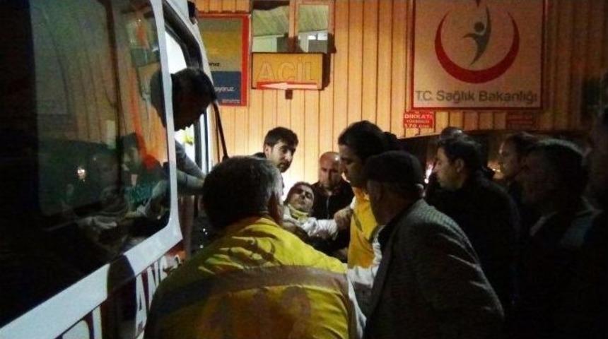 (d&uuml;zeltme) Erciş&rsquo;te Otomobil Takla Attı: 5 &Ouml;l&uuml;, 6 Yaralı