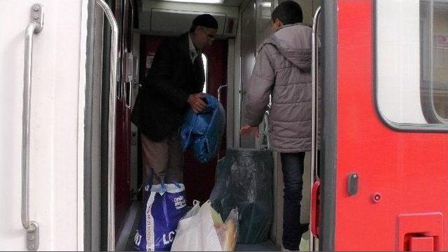 Tatvan-muş-ankara Tren Seferleri Başladı