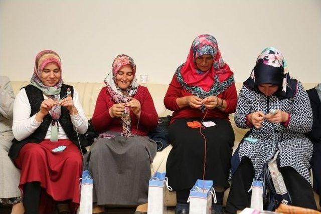 Başkan Bozbey&rsquo;den &lsquo;kır &Ccedil;i&ccedil;ekleri&rsquo;ne Destek 1