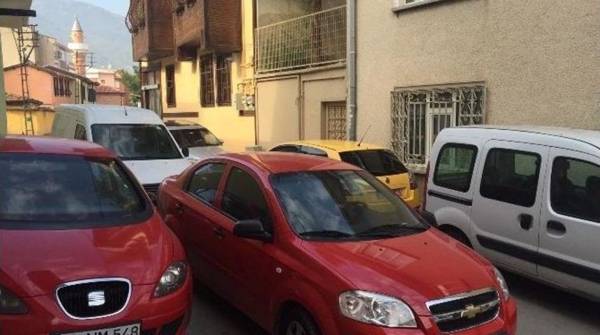 Hisar&rsquo;da Otopark Sıkıntısı