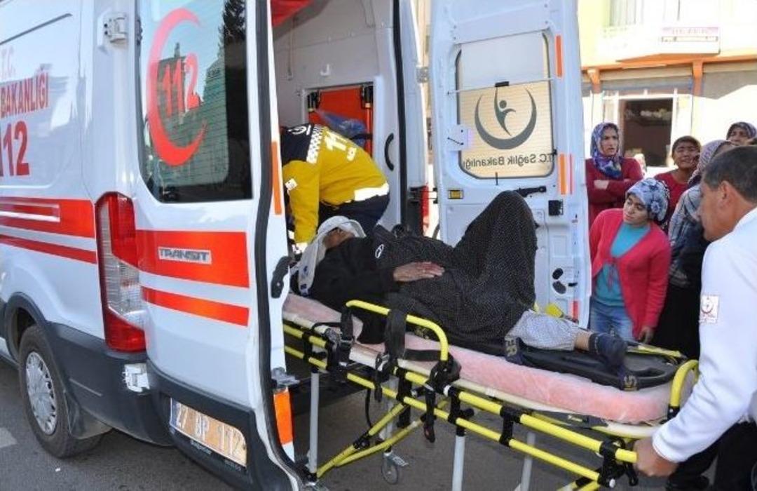 Aracın &Ccedil;arptığı Kadın, Kazadan &Uuml;&ccedil; G&uuml;n Sonra &Ouml;ld&uuml;