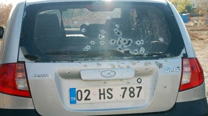 Otomobile Pompalı T&uuml;fekle Saldırı