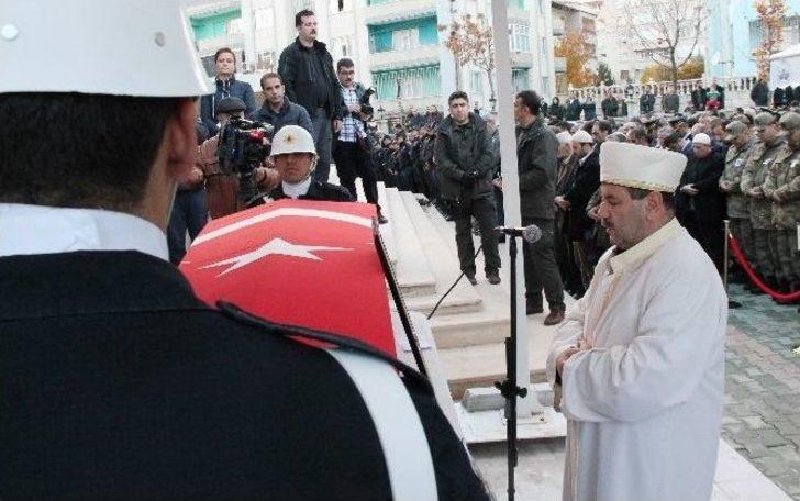 Elazığlı Şehit Polis Son Yolculuğuna Uğurlandı G4