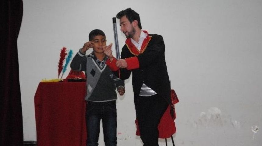 Siverek&rsquo;te &Ccedil;avbella Sirki G&ouml;steri Yaptı