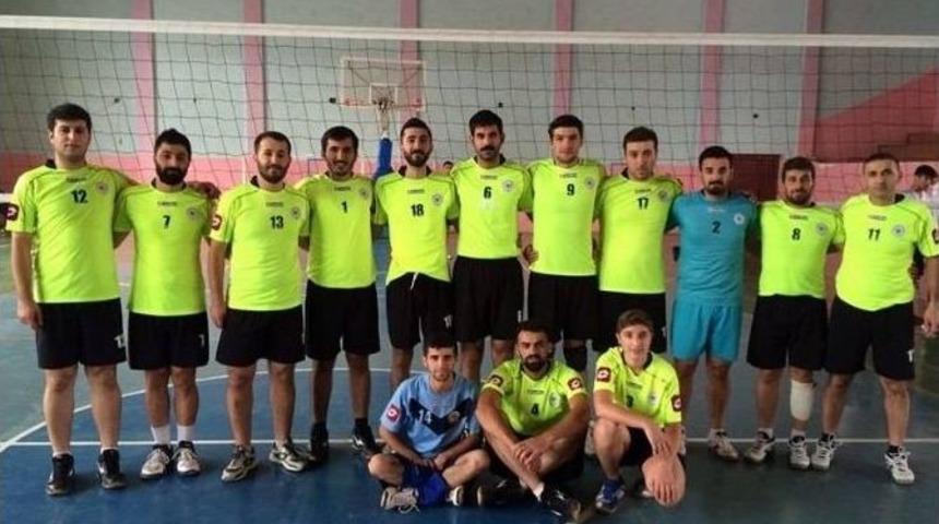 Hakkari Gen&ccedil;lik Merkezi Bitlis&rsquo;i 3-1 Yendi