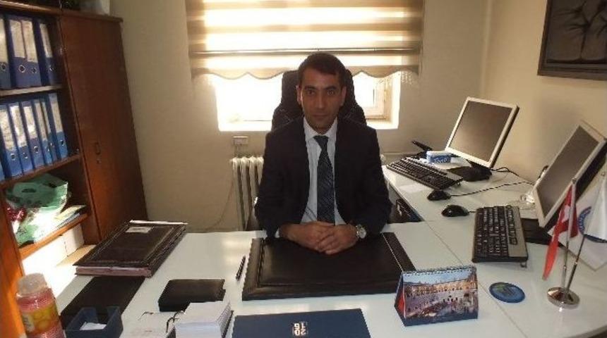 Malazgirt N&uuml;fus M&uuml;d&uuml;r&uuml; Arıfinan G&ouml;revine Başladı