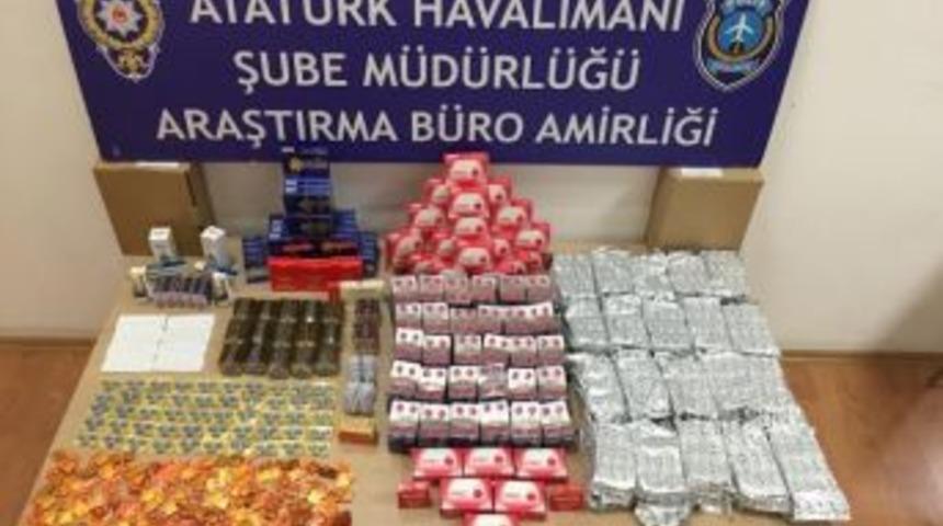 Havalimanında Cinsel G&uuml;c&uuml; Artırıcı Hap Yakalandı