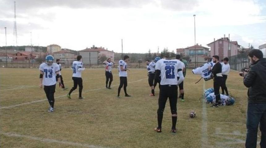 İhsaniye&rsquo;de Amerikan Futbolu M&uuml;sabakası Yapıldı