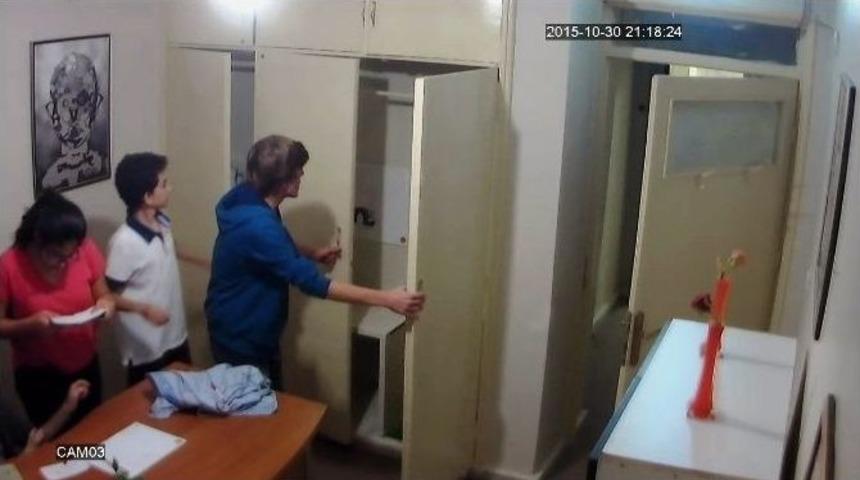 Adana&rsquo;da Ka&ccedil;ış Oyunu