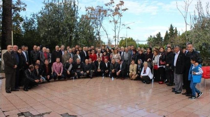 Aliağa Chp&rsquo;den Yeni Delegelere Kahvaltı