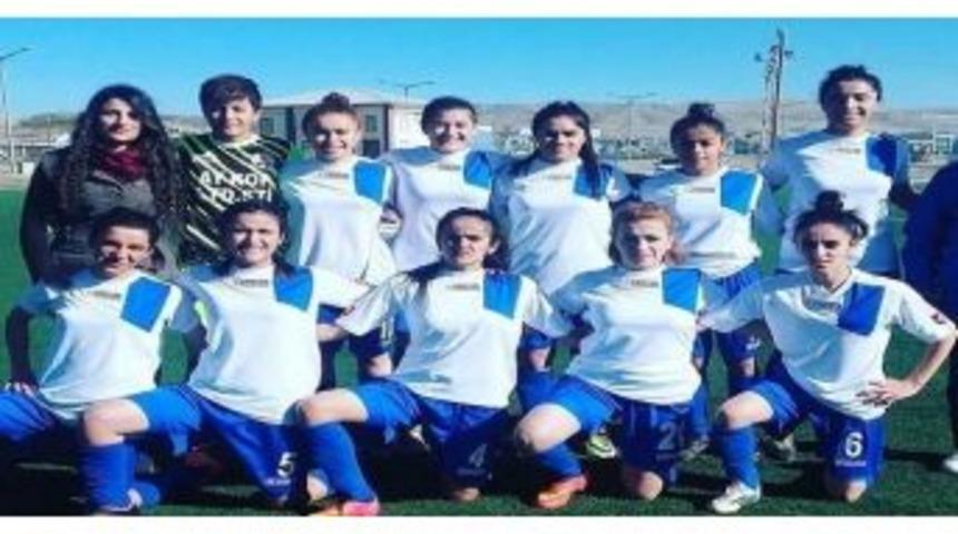 Hakkari Kadın Takımı Engel Tanımıyor