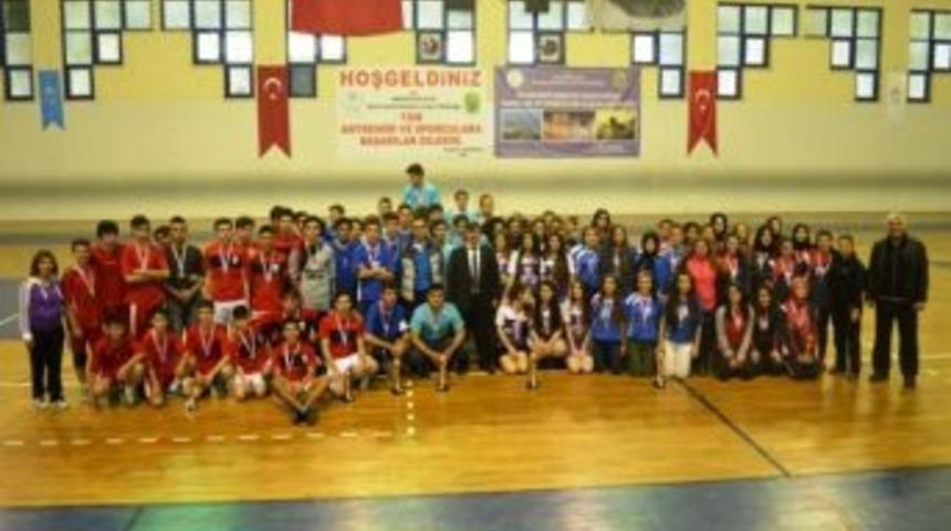 Hentbol Şampiyonları Belli Oldu