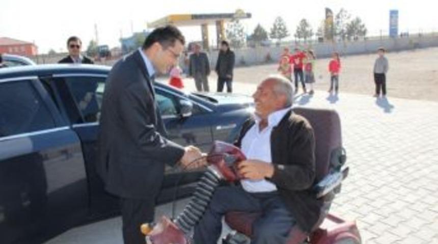 Eskil Kaymakamı Köyleri Ziyaret Etti