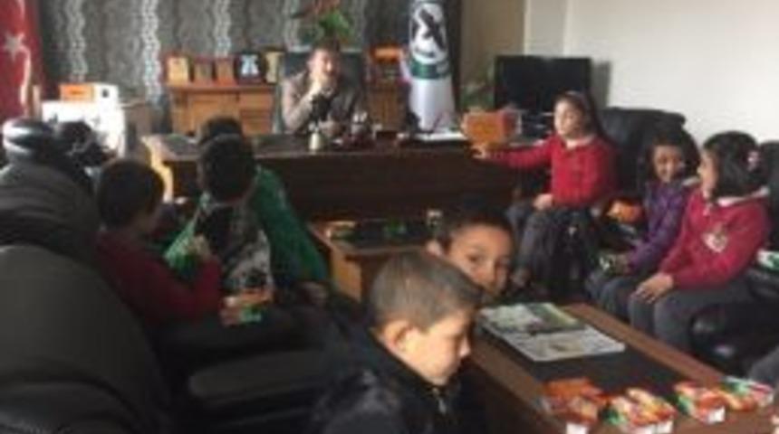 &Ouml;ğrencilerden Başkan Bayraktar&rsquo;a Ziyaret