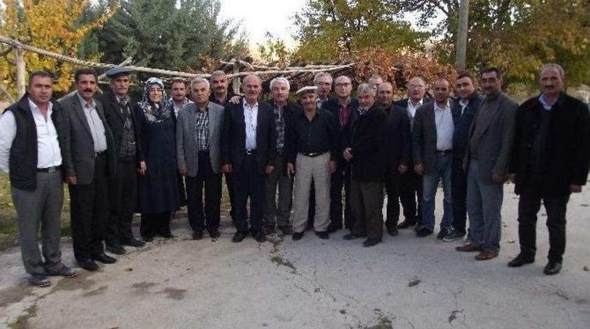 Ak Parti Ak&ccedil;adağ Teşkilatından Teşekk&uuml;r Ziyareti&rlm;