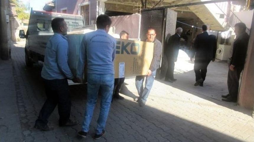 B&uuml;y&uuml;kşehir, Evi Yanan Aileye Sahip &Ccedil;ıktı