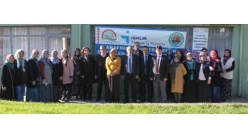 D&uuml;zceli Kadın &Ccedil;ift&ccedil;iler Eğitiliyor