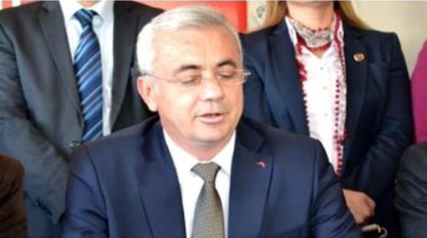 Remzi Poyraz Adaylığını A&ccedil;ıkladı