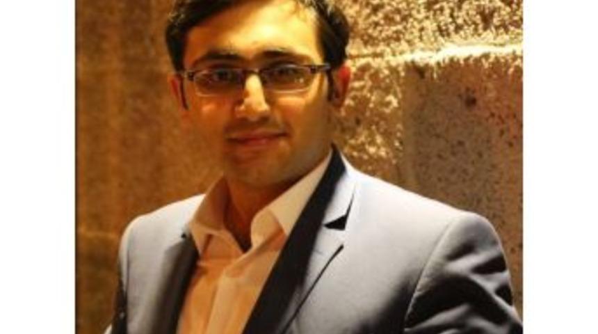 Sunucu &Ccedil;elik, G&ouml;n&uuml;llerde İz Bırakıyor